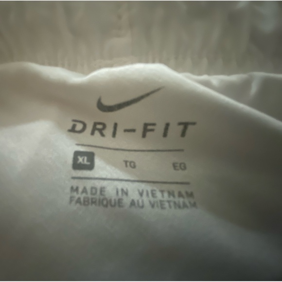 White Nike running shorts - Picture 3 of 3